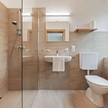 Beautiful, Very Spacious Holiday In The Hohe Tauern National Park In Carinthia Holiday home *