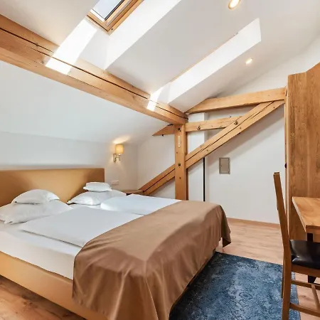 Beautiful, Very Spacious Holiday In The Hohe Tauern National Park In Carinthia * Rangersdorf